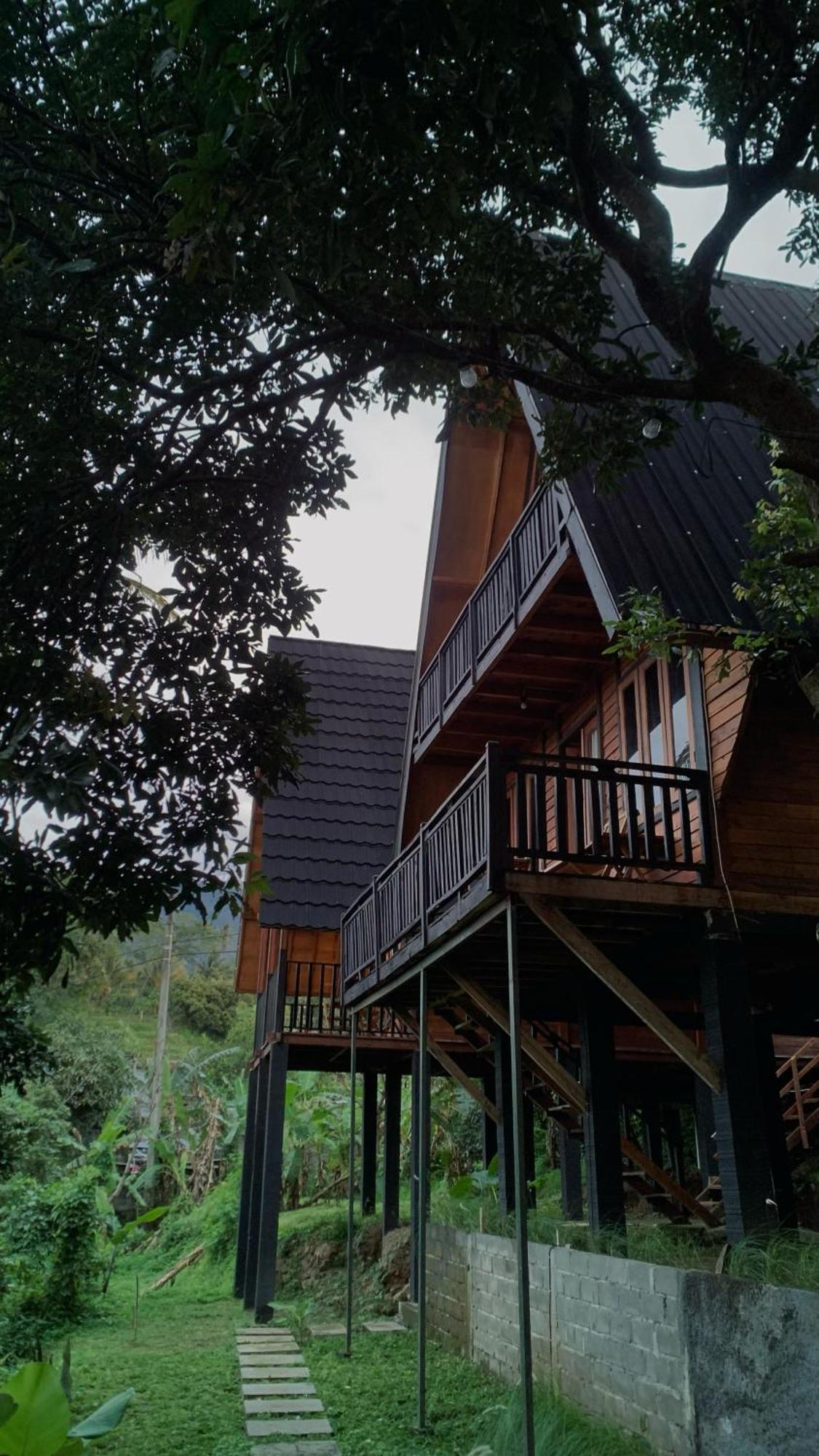 בנדונגן Alaya Villa מראה חיצוני תמונה